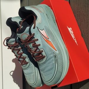 Altra Paradigm 6 Running Shoes